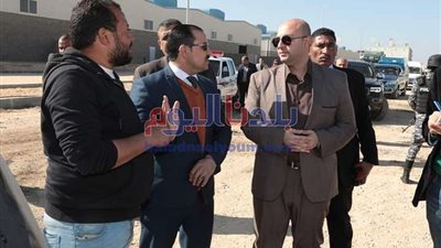 محافظة بني سويف يتابع مشروع مجمع الصناعات الصغيرة والمتوسطة