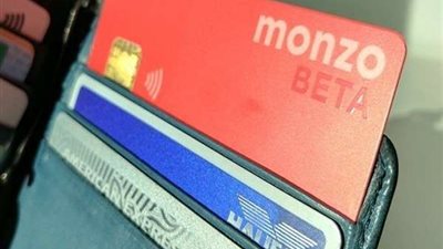 بنك مونزو الرقمي يعتزم جمع ملايين لتوسيع أنشطته