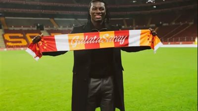 جالطة سراي يتعاقد مع جوميز ويجاور مصطفى محمد