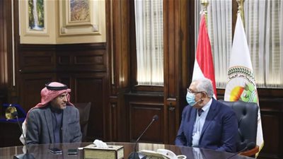 وزير الزراعة يلتقي مع  الرئيس التنفيذي الجديد  للإستثمارات السعودية في مصر