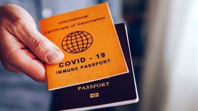 إيطاليا تدرس منح صلاحية “جواز كورونا” للملقّحين بالجرعات الثلاث