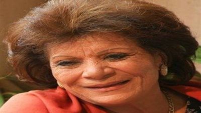 إقامة صلاة الجنازة على جثمان الفنانة 