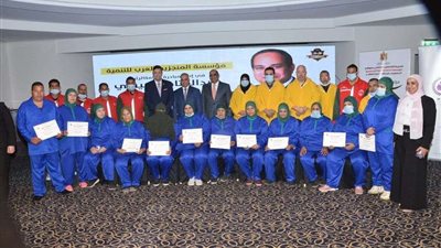 تقديرا لجهودهم.. مؤسسة المنجزين العرب تُكرم 22 عامل نظافة