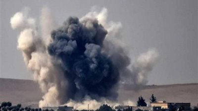 بالفيديو.. إصابة 32 شخصا من المحتجين أمام مبنى السفارة الأمريكية في بغداد