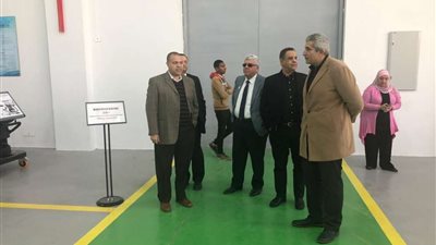 نائب وزير التعليم العالي يشارك في يوم تكريم العاملين بهندسة عين شمس