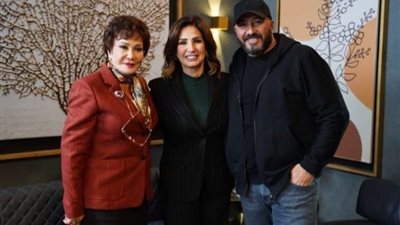 دلع على السوشيال ميديا.. أمل رزق تحتفل بعيد ميلاد المخرج 