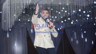 بالصور .. رامي صبري يتألق في أول سهرات حفل راس السنه