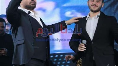 عاصي الحلاني ونجلة يخطف الانظار و يتألق بحفل رأس السنة بفندق كونكورد السلام