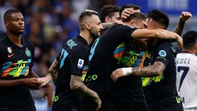 إنتر ميلان يتأهل إلى نصف نهائي كأس إيطاليا بثنائية في شباك روما