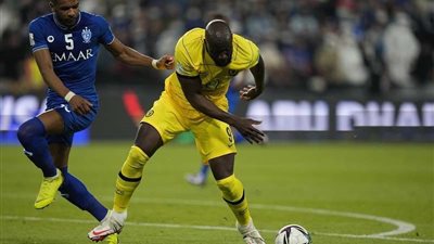 الشوط الأول.. تشيلسي يتقدم على الهلال بهدف في نصف نهائي كأس العالم للأندية