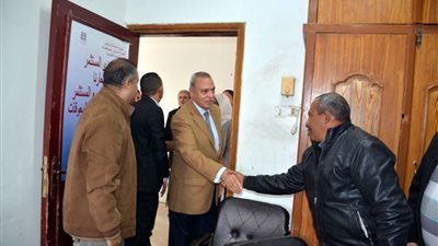 محافظ القليوبية يهنئ العاملين بالديوان بالعام الميلادي الجديد