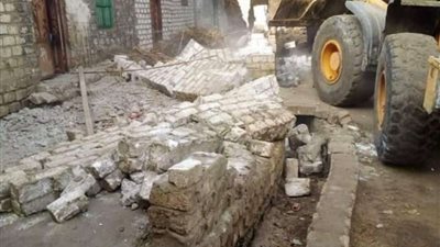 إزالة 12 حالة تعدي على نهر النيل بالمنيا