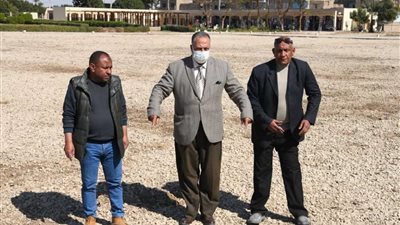 السكرتير العام يتابع استعدادات محافظة قنا للإحتفال بالعيد القومي