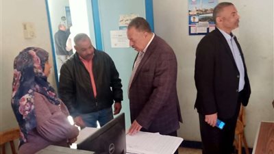 محافظ قنا يكلف السكرتير العام متابعة سير العمل بعدد من الوحدات القروية.. تعرف عليها