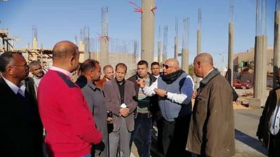 محافظ الوادي الجديد يوجه بعرض موقف القرية السياحية المتوقفة بمدينة موط