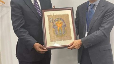 لتبادل الثقافة والفن سفير مصر في طوكيو يلتقي مع رئيس مؤسسة اليابان.. تفاصيل