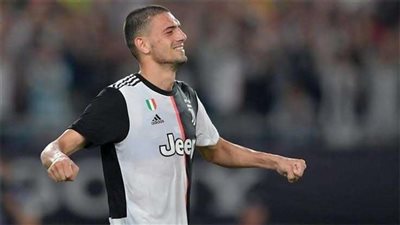 يوفنتوس يرفض عدة عروض مقدمة للاعبه التركي ديميرال