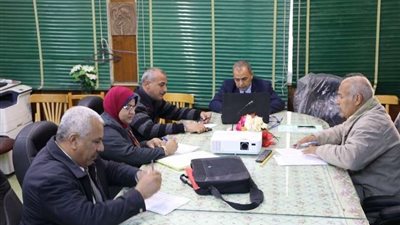 غرفة عمليات مركزية مجهزة لمتابعة سير الامتحانات بالوادي الجديد