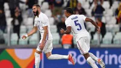 بنزيما يقود هجوم ريال مدريد ضد باريس سان جيرمان في دوري أبطال أوروبا