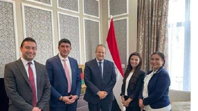 السفير المصري في ليلونجوي يلتقي وفد مجموعة السويدي