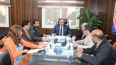 اللجنة الخماسية لـ