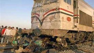 إصابة شخص في حادث دهس قطار لسيارة بمنطقة باكوس بالإسكندرية