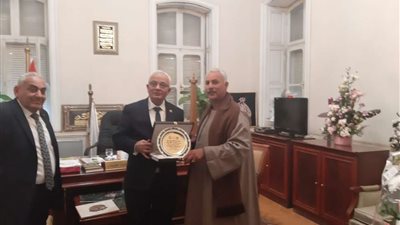 نقابة الفلاحين تكرم نائب وزير التربية والتعليم