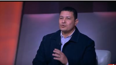 باحث يكشف الصراع المكتوم بين خيرت 