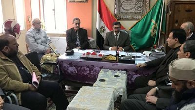 إقامة مركز مجمع للتصحيح الإلكتروني لامتحانات نصف العام ببنها