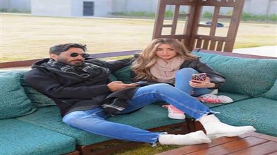 تامر حسني يشوق جمهوره لفيلمه الجديد مع هنا الزاهد.. ويعلق: