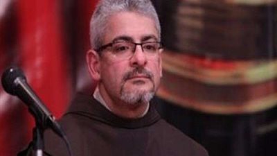 بطرس دانيال: السيسي أول رئيس يحضر قداس عيد الميلاد