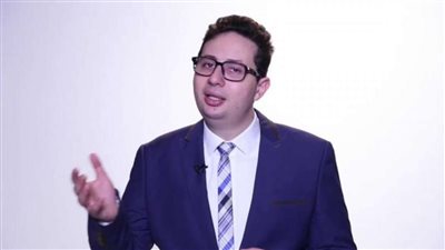 إحالة المتهم أحمد أبو النصر طبيب الكركمين للمحاكمة الجنائية