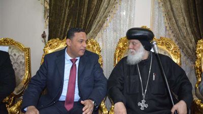 محافظ الدقهلية: المسلمون والمسيحيون نسيج واحد حتى نهاية الكون ويضربون أروع الأمثلة للمحبة