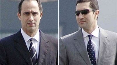 أول تعليق من علاء وجمال مبارك على تسريبات حساباتهما المصرفية في سويسرا