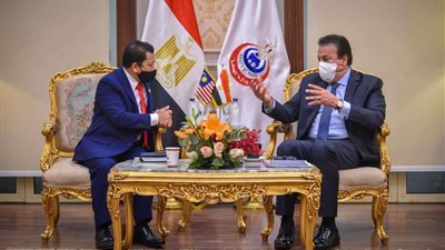 عبدالغفار يستقبل السفير الماليزي لبحث التعاون في القطاع الصحي