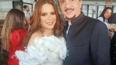 بحضور الأقارب والأصدقاء.. دنيا عبد العزيز تحتفل بعقد قرانها