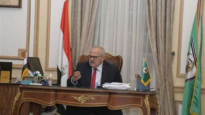 الخشت يعقد اجتماعًا لمناقشة برنامج افتتاح جامعة القاهرة الدولية فى 6 أكتوبر