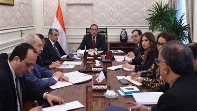 محافظ الجيزة: تدعيم 12 قرية بخدمة الصرف الصحي بأطفيح