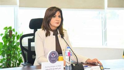 وزيرة الهجرة: تواصل مستمر مع الجالية المصرية بأوكرانيا للوقوف على متطلباتهم