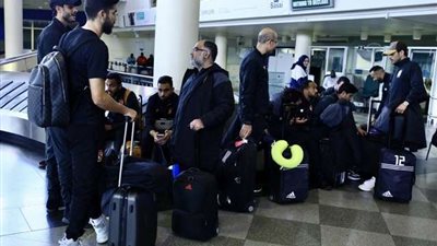 طبيب الأهلي ينبه على اللاعبين بضرورة تناول أدوية الملاريا