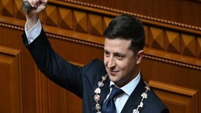 رغم دخول قوات روسية.. رئيس أوكرانيا يؤكد بقاءه وعائلته في كييف