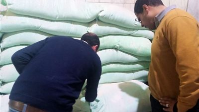 حملة عاصفة لـ«تموين المنوفية» وراء ضبط 7 طن مواد غذائية مجهولة المصدر في شبين الكوم