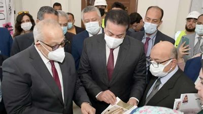 وزير التعليم العالي: متابعة مستمرة مع الطلاب المصريين في أوكرانيا