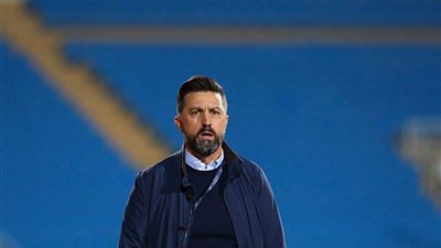 الديربي آخر فرصة مع بيسنيك هاسي مدرب الأهلي السعودي