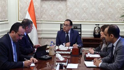 مدبولي يطالب بتكثيف الأعمال في 