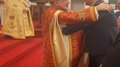 القنصل العام المصري بشيكاجو يُشارك في قداس عيد الميلاد المجيد