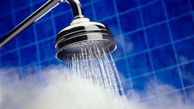 6 أضرار غير متوقعة للاستحمام بالماء الساخن.. الشيخوخة المبكرة أبرزها