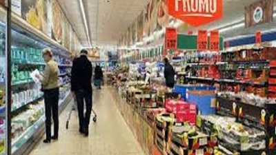 ارتفاع ثقة المستهلكين في أمريكا إلى أعلى مستوى لها منذ 19 عاما