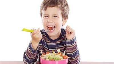 3 أطعمة مفيدة لصحة طفلك.. تعرف عليها