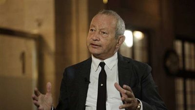 نجيب ساويرس يكشف عن تفاصيل تطوير مشروع سكني بالتجمع الخامس